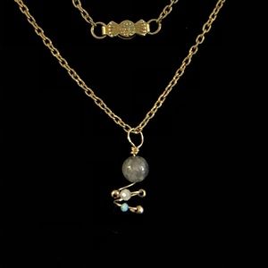 14k gold Natural labradorite pendant